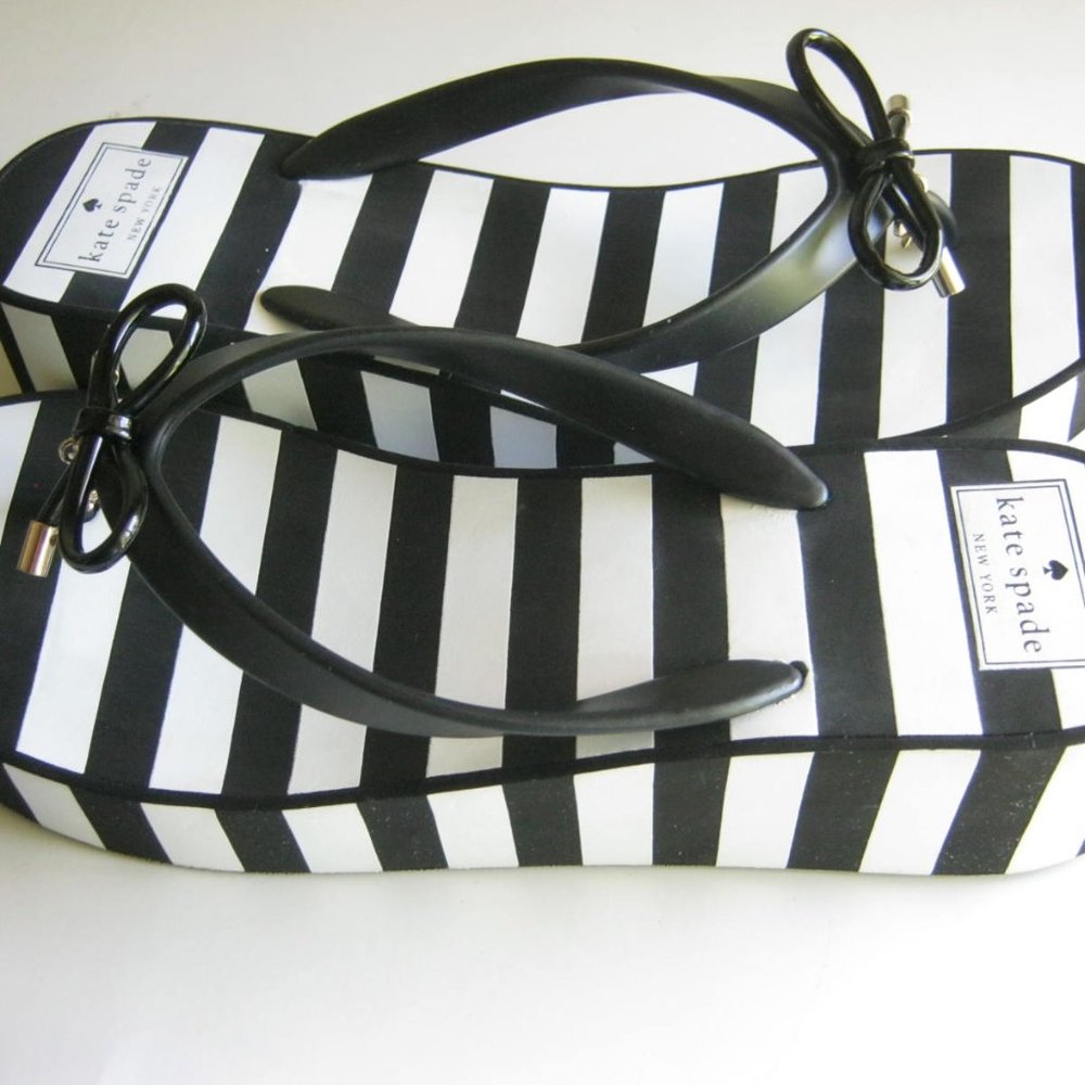 KATE SPADE Womens Black & White Striped Flip Flops - Picture 10 of 10